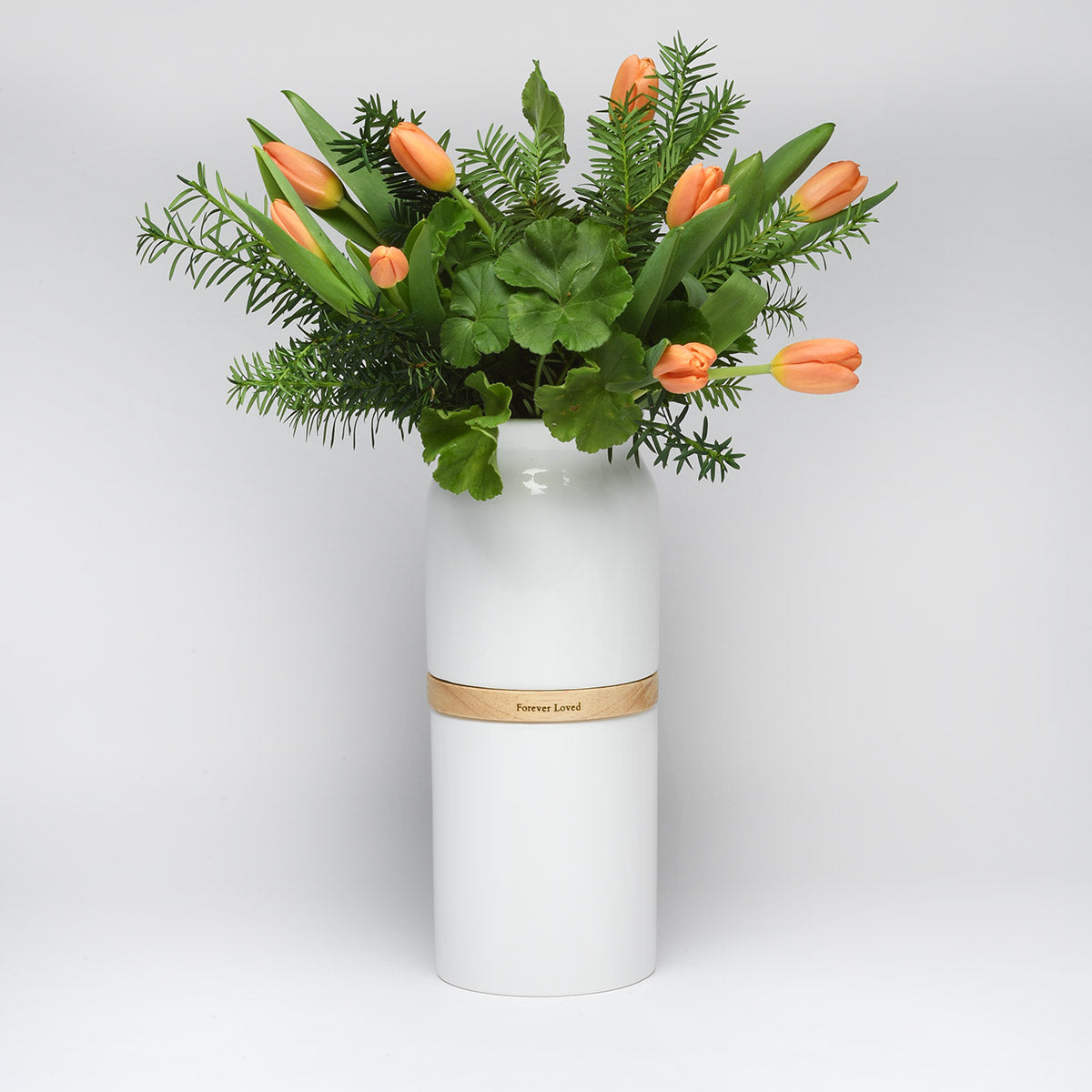 Vega Vase Urn: White With Light Wood