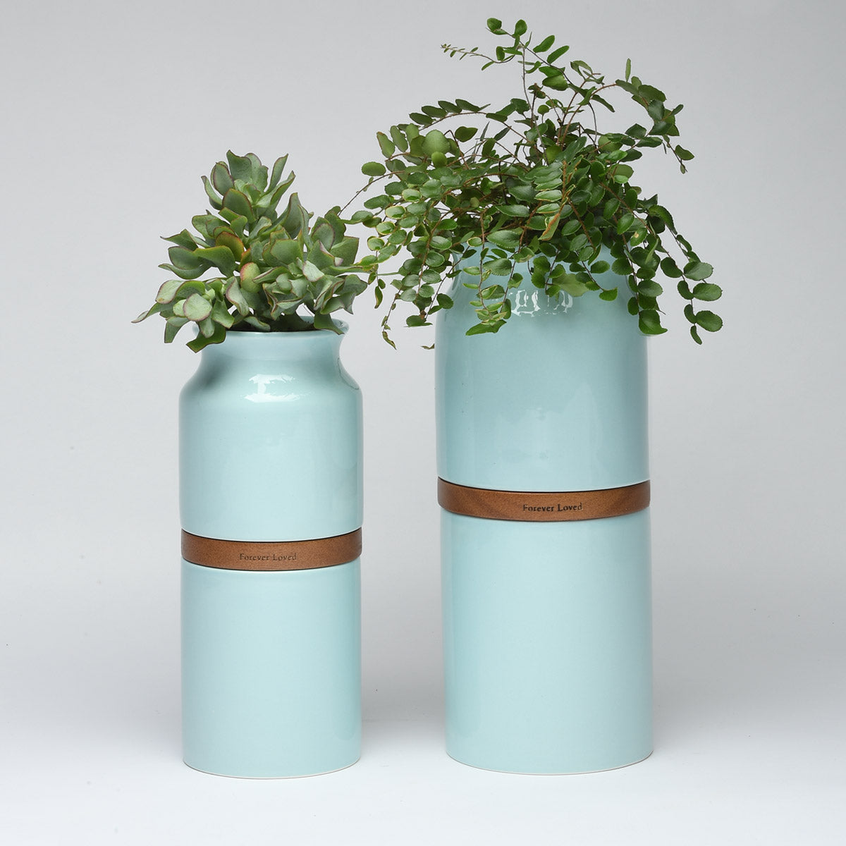 Vega Vase Urn: Blue With Dark Wood