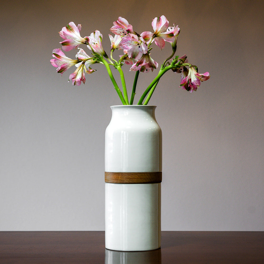 Vega Vase Urn: White With Dark Wood