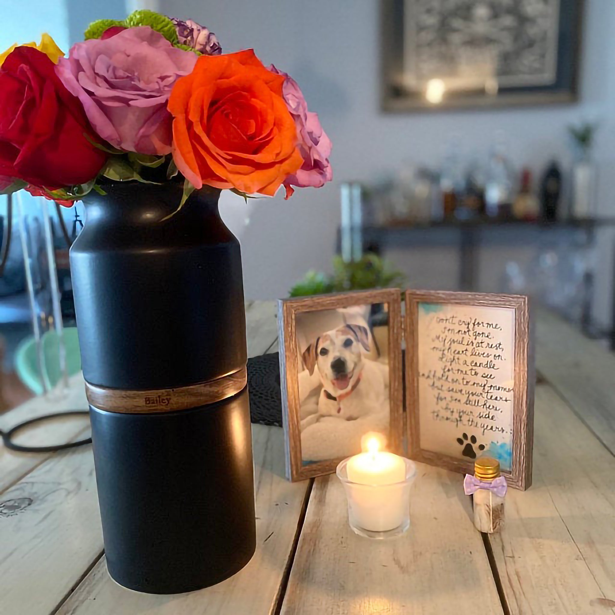 Black pet urn vase. Sky Urns custom pet urns can be used as dog urns or cat urns. They make beautiful pet memorial urns or custom memorial urns.