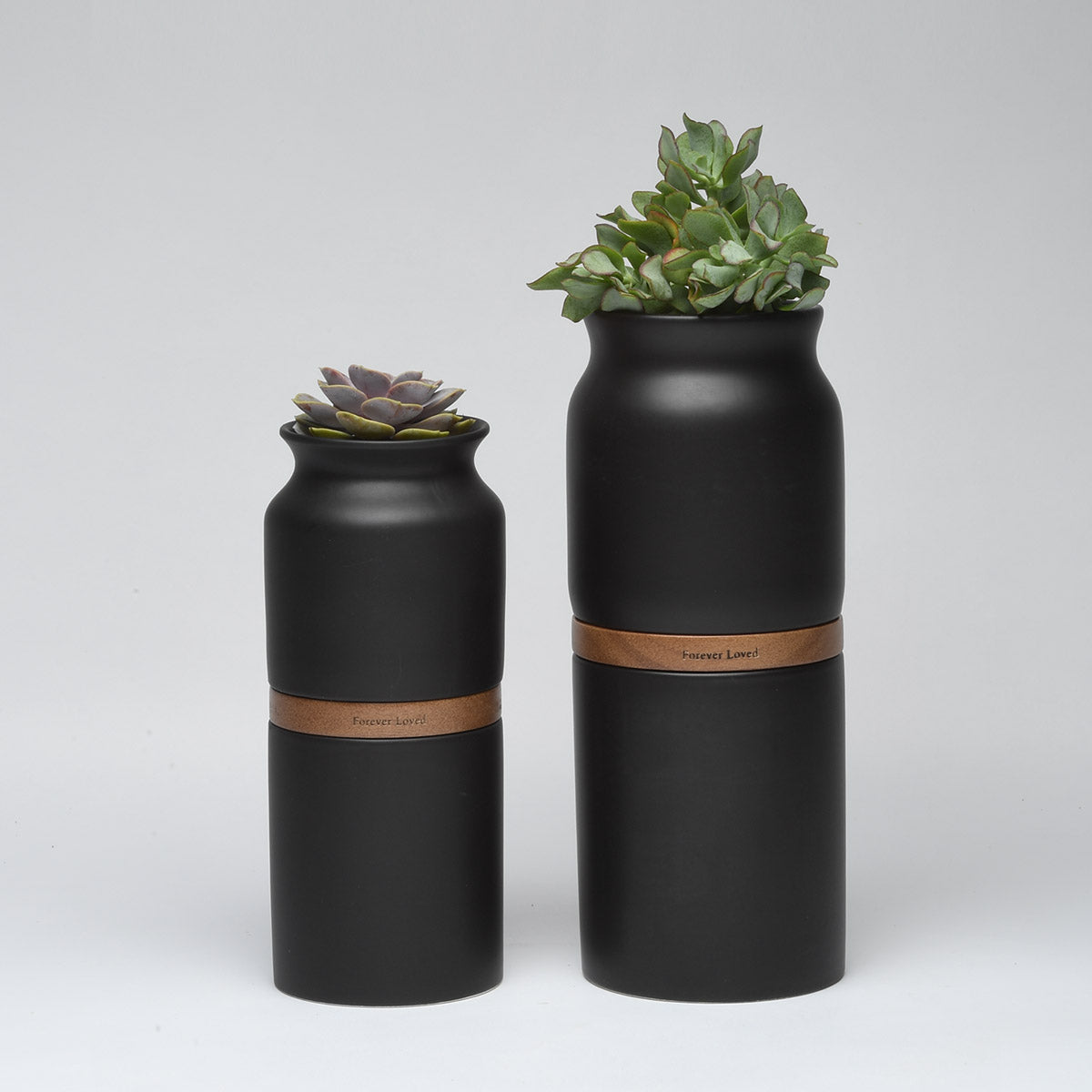 Vega Vase Urn in Black With Dark Wood